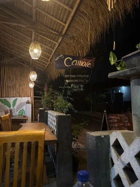Warung Camole