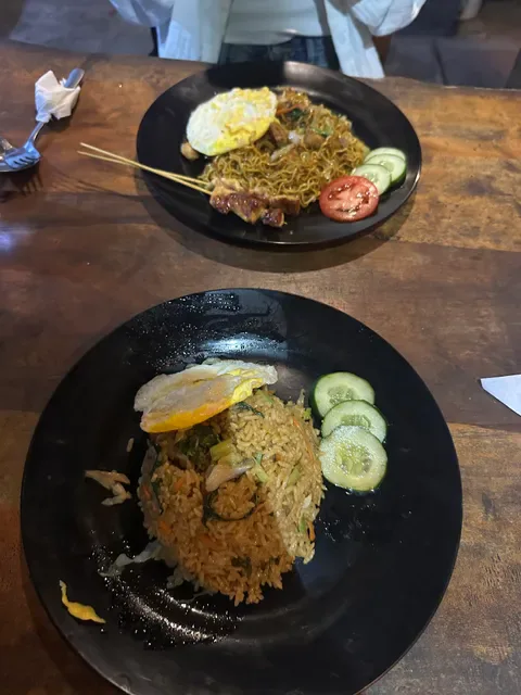Warung Camole