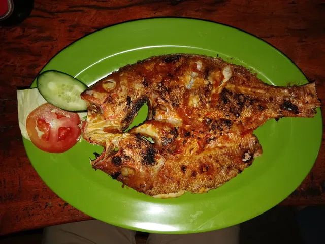Warung Coconut