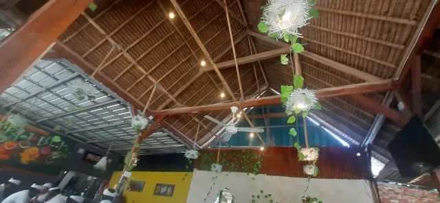 Warung Coconut