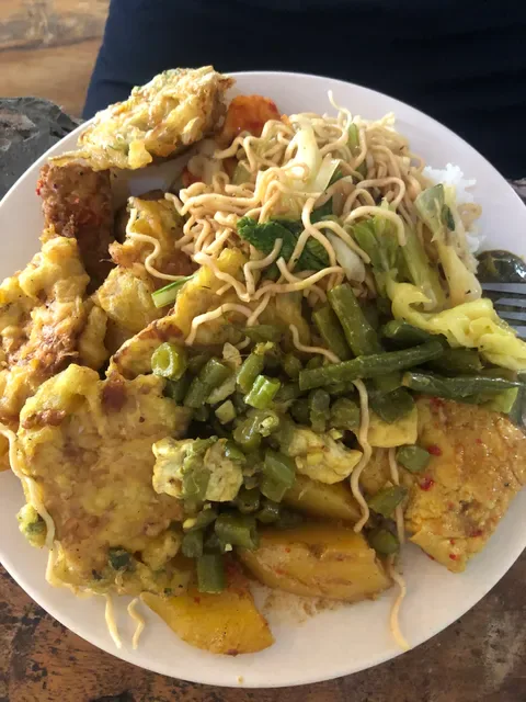 Warung Coconut