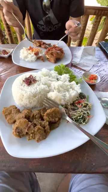 Warung D'Coconut