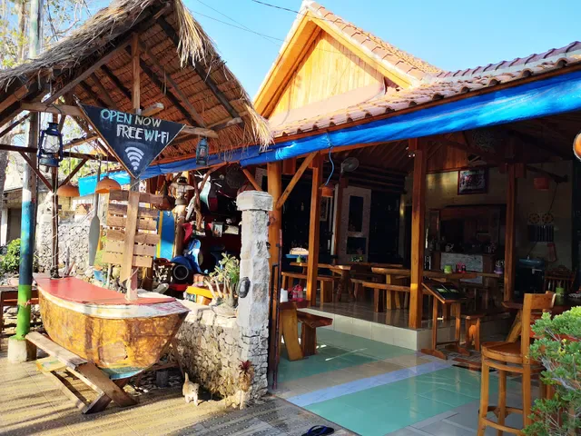 Warung J. Pudak