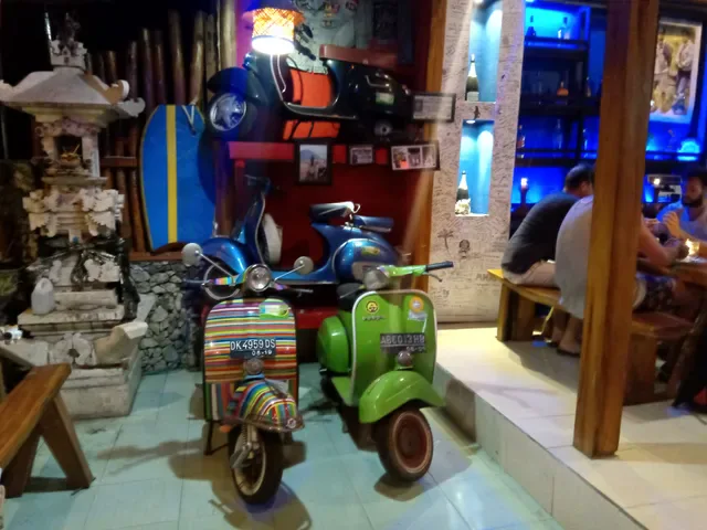Warung J. Pudak