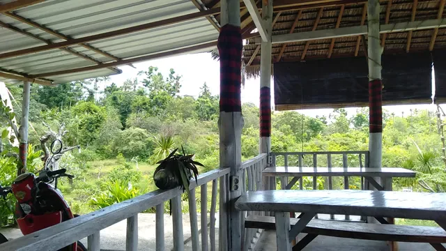WARUNG JUN