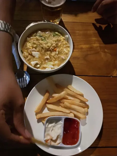 Warung Salt & pepper