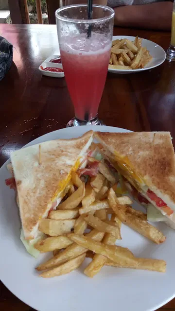 Warung Salt & pepper