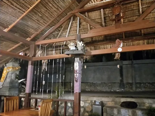 Warung Salt & pepper