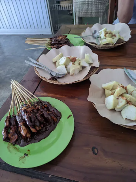 Warung Sate Madura Lembongan