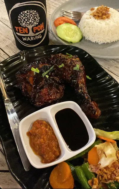 Warung Ten Poh Lembongan (open)