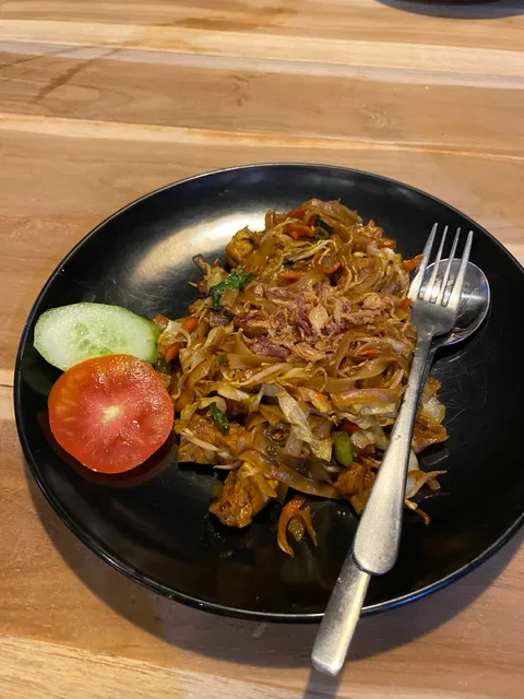 Warung Ten Poh Lembongan (open)