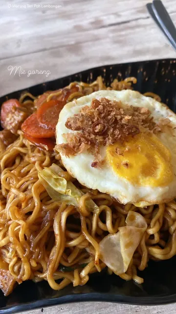 Warung Ten Poh Lembongan (open)