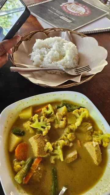 Warung Tu Pande