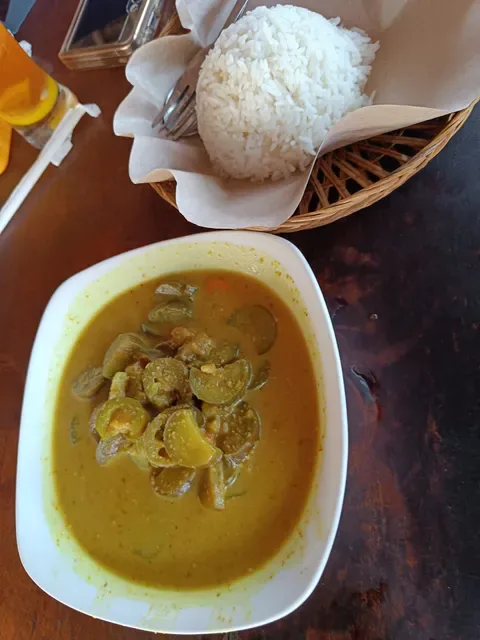 Warung Tu Pande