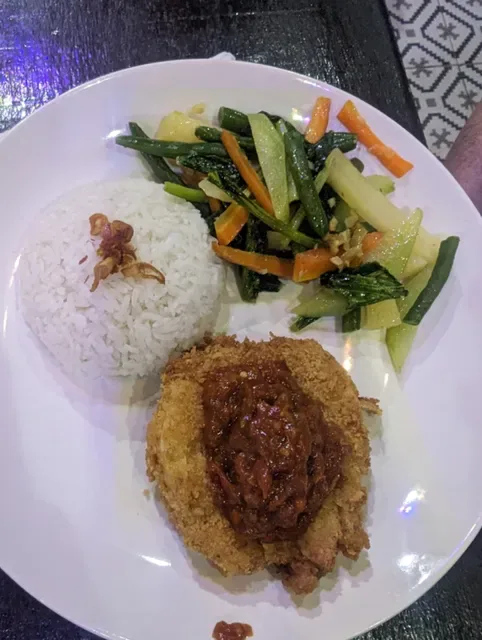 Warung Tumpang Sari Lembongan