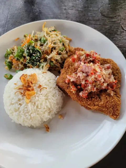 Warung Tumpang Sari Lembongan