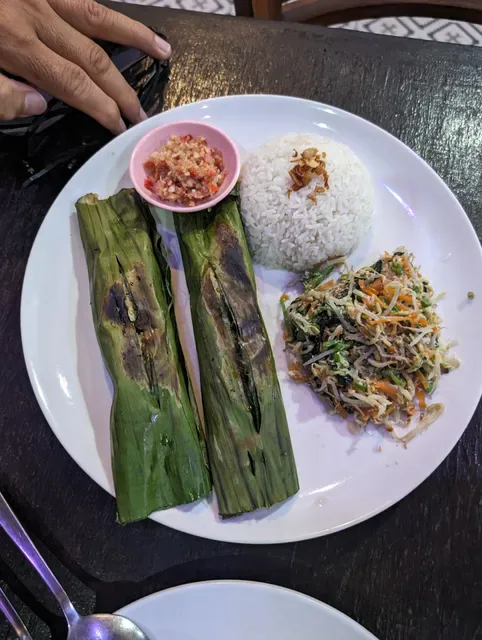 Warung Tumpang Sari Lembongan