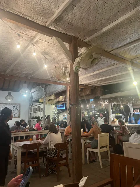 Wyn's Penida Cafe