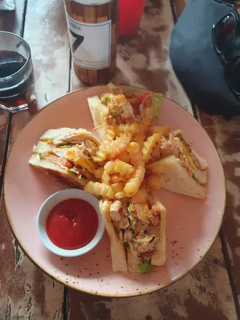 Wyn's Penida Cafe