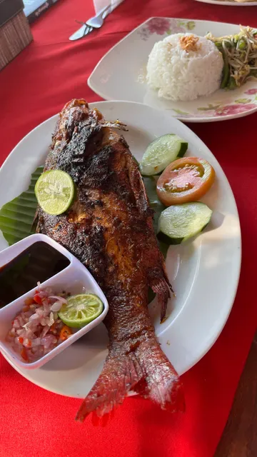 YUYU RESTO CENINGAN