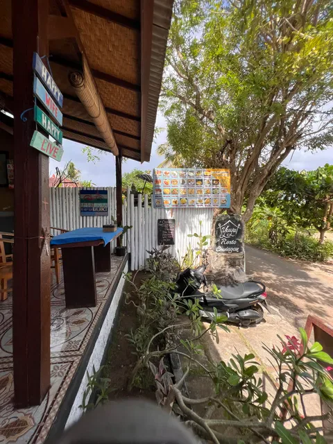 YUYU RESTO CENINGAN