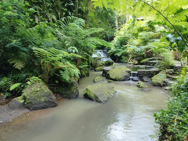 Sanggraloka Farm
