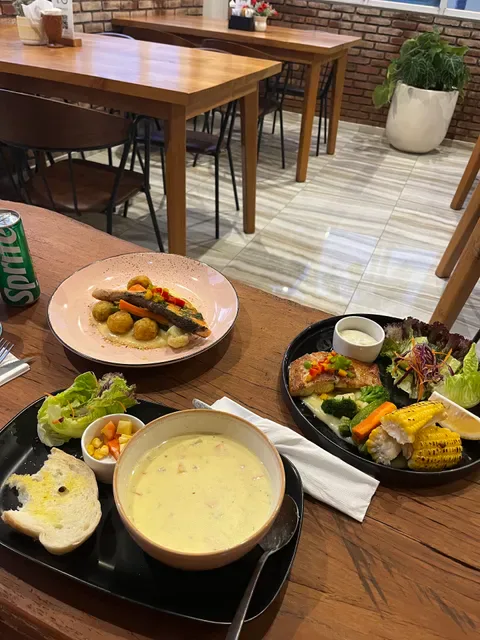 Avocado Resto