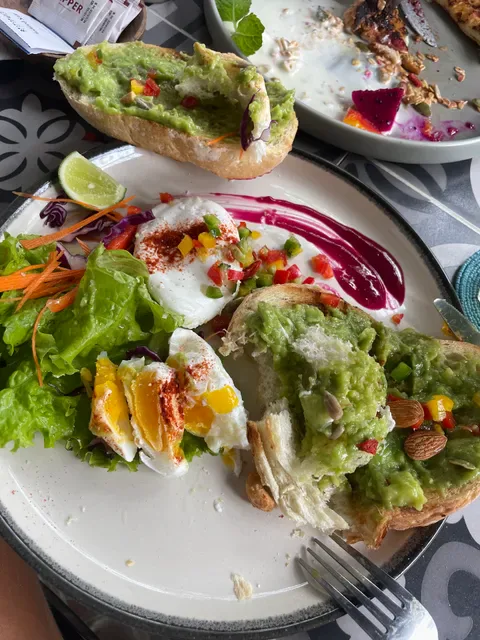 Avocado Resto