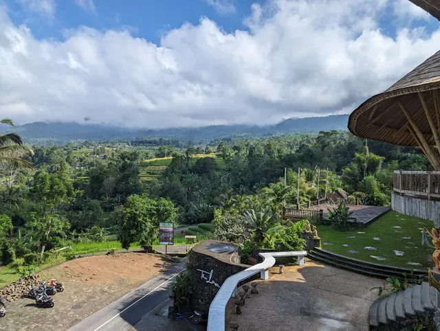 The Lava Resto