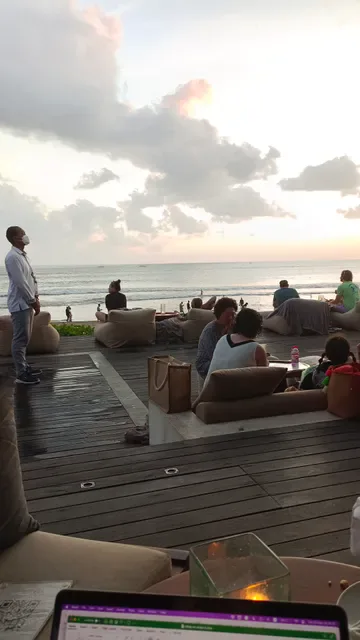 Beach Bar - Alila Seminyak