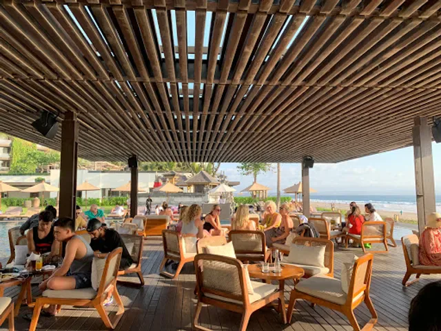 Beach Bar - Alila Seminyak