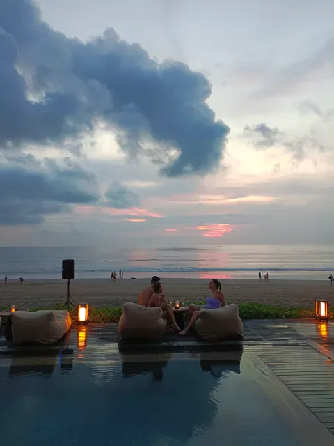 Beach Bar - Alila Seminyak