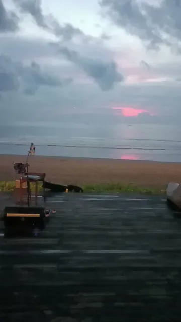 Beach Bar - Alila Seminyak