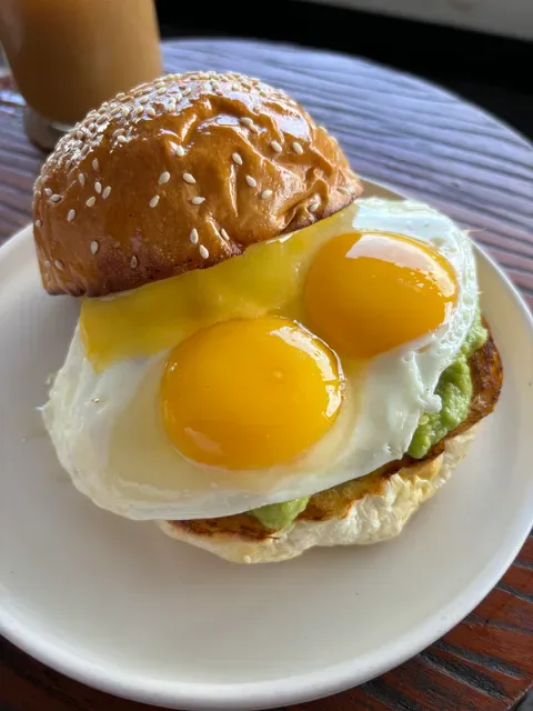 Brunch Club Berawa