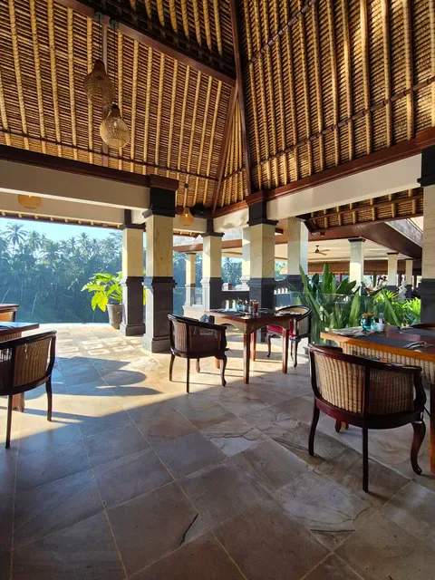 CasCades Restaurant