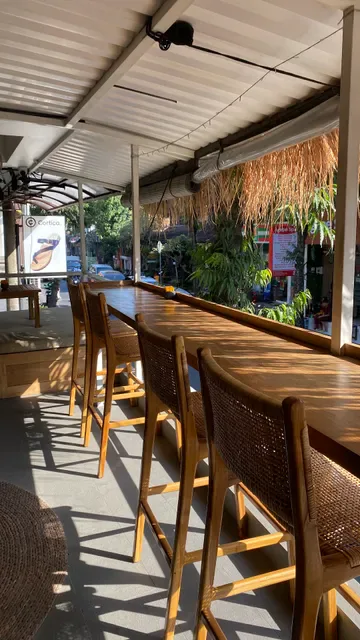 CEREMONIA UBUD Rooftop Bar Tapas & Restaurant