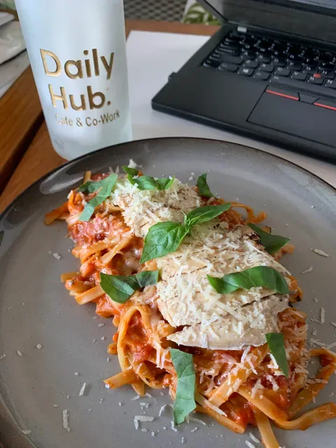 Daily Hub - Cafe & Co Work