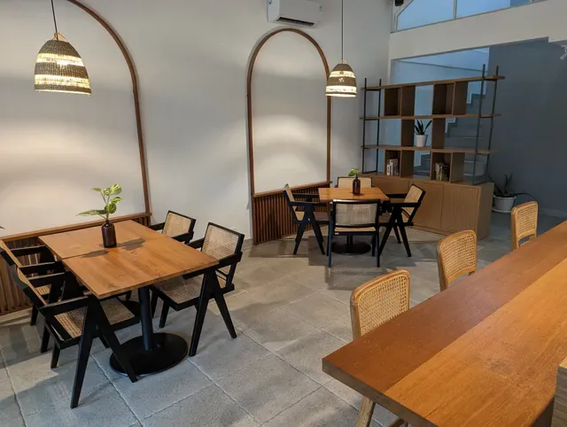 Den~O Coffee & Eatery, Ubud