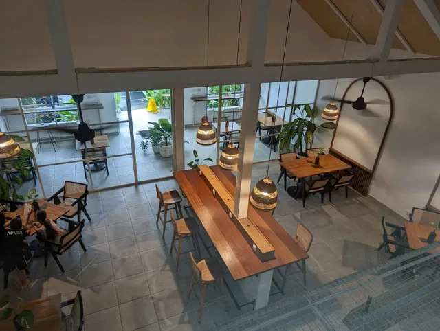 Den~O Coffee & Eatery, Ubud