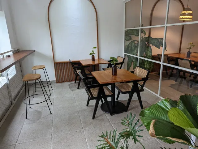 Den~O Coffee & Eatery, Ubud