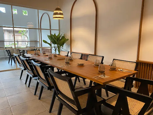 Den~O Coffee & Eatery, Ubud
