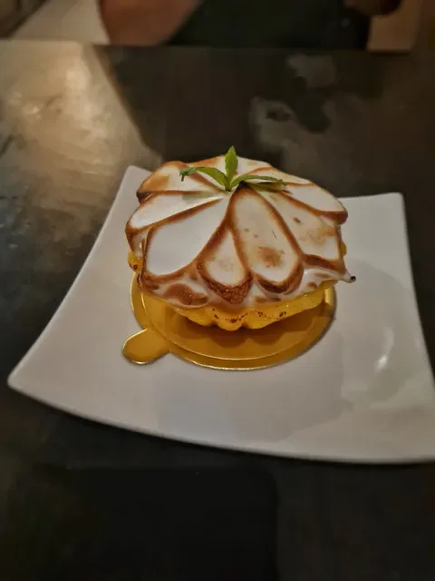 Fuzion Cafe