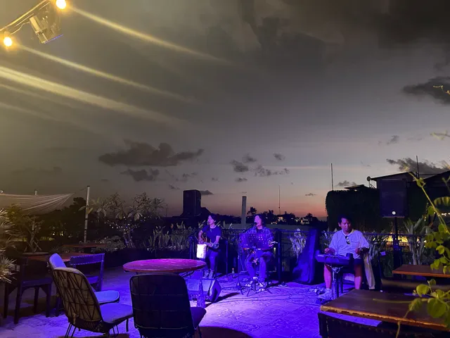HEAVEN BAR SEMINYAK