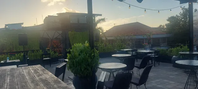HEAVEN BAR SEMINYAK