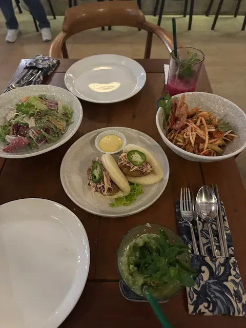 IBU SUSU Bar & Kitchen