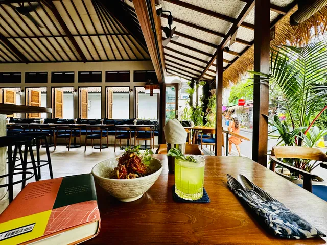 IBU SUSU Bar & Kitchen