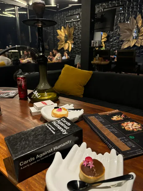 IZZI ROOFTOP LOUNGE & RESTAURANT & BAR & SHISHA