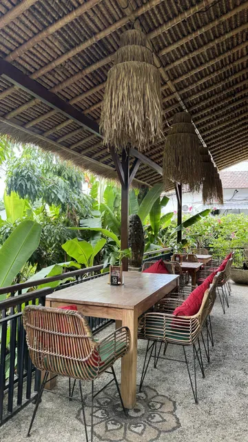 Jaansan Bali Restaurant, Balinese Food and Seafood Nusa Dua