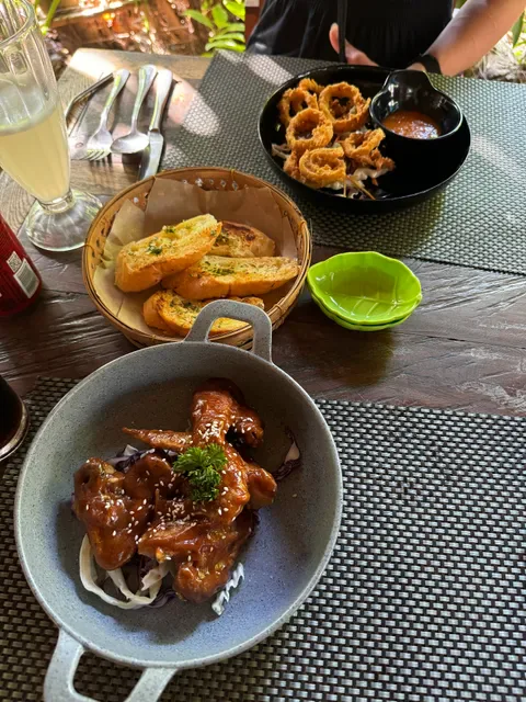 Jaring Kitchen & Drinks