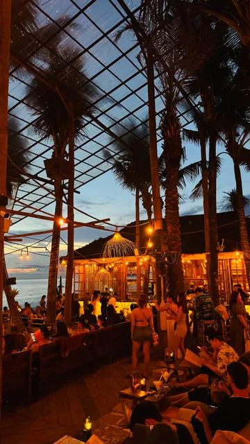 La Brisa Bali | Beach Club